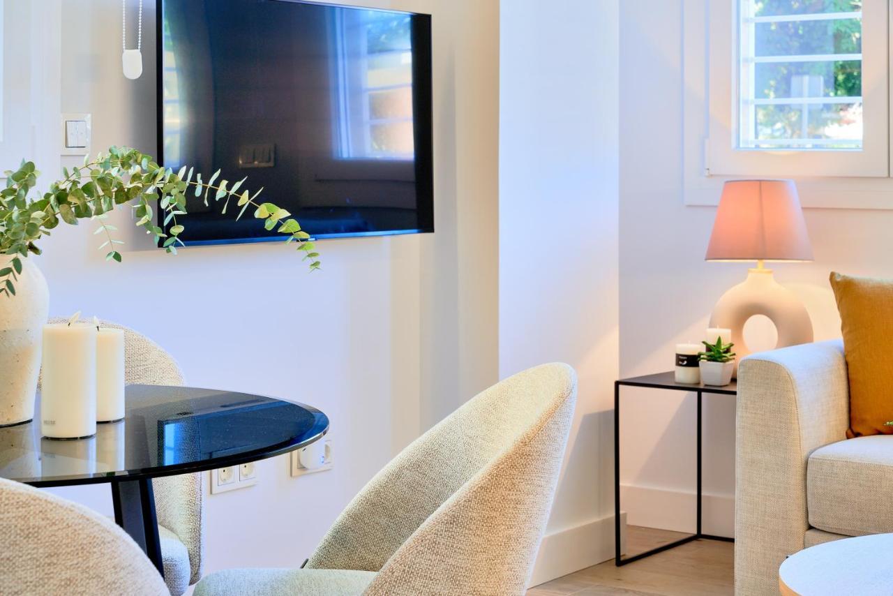 Lofts Parque De Huelin Daire Málaga Dış mekan fotoğraf